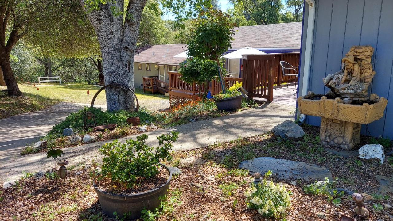 Little Valley Inn Mariposa Exterior photo