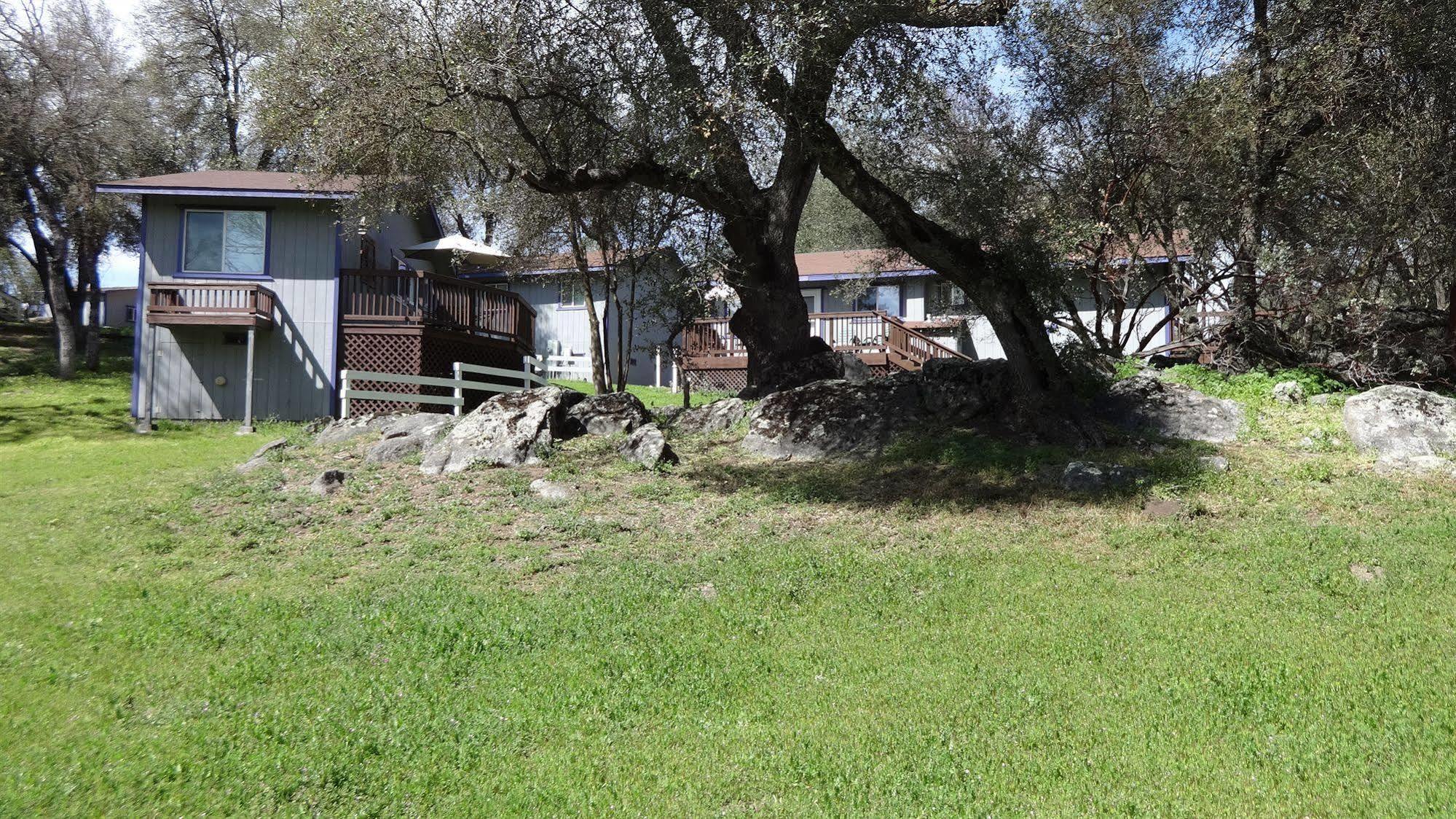 Little Valley Inn Mariposa Exterior photo