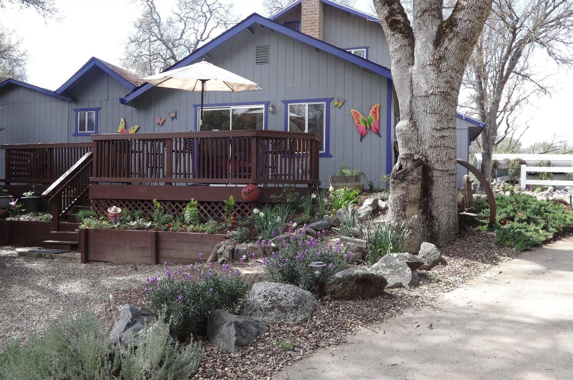 Little Valley Inn Mariposa Exterior photo