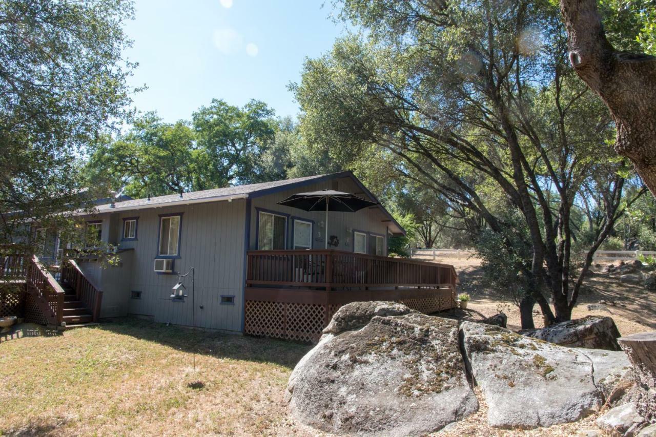 Little Valley Inn Mariposa Exterior photo
